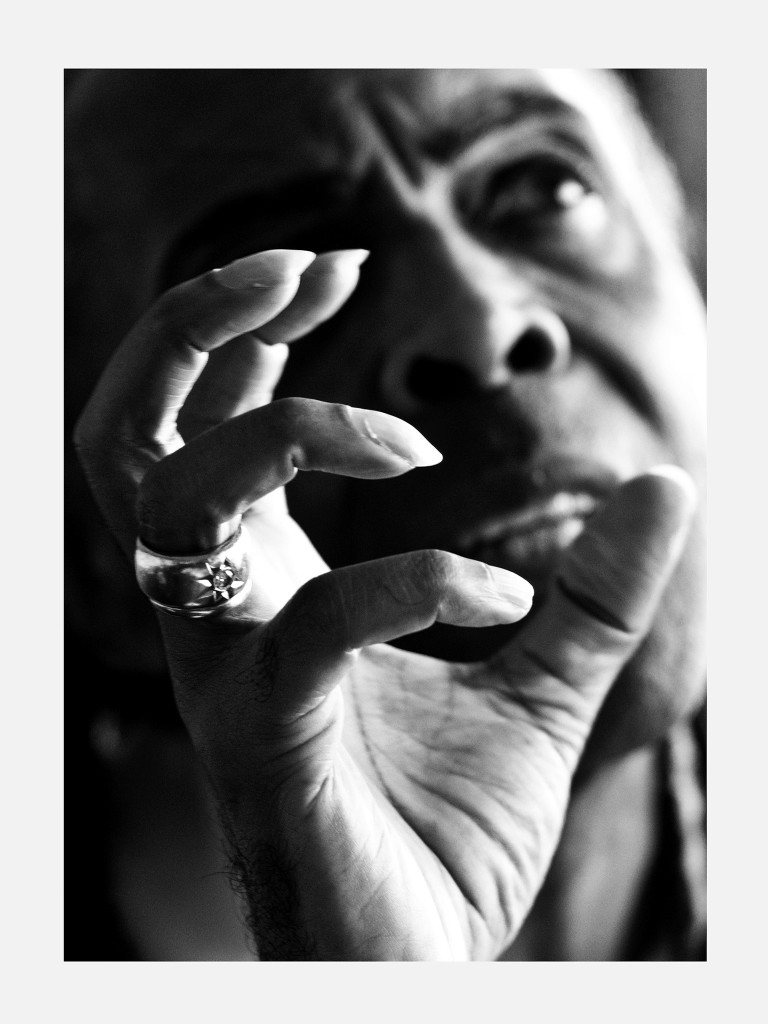 Gilberto Gil em foto de Luiz Garrido, especializado em retratar pessoas ilustres e celebridades: a tática é olhar nos olhos, não ter medo de dizer o for preciso