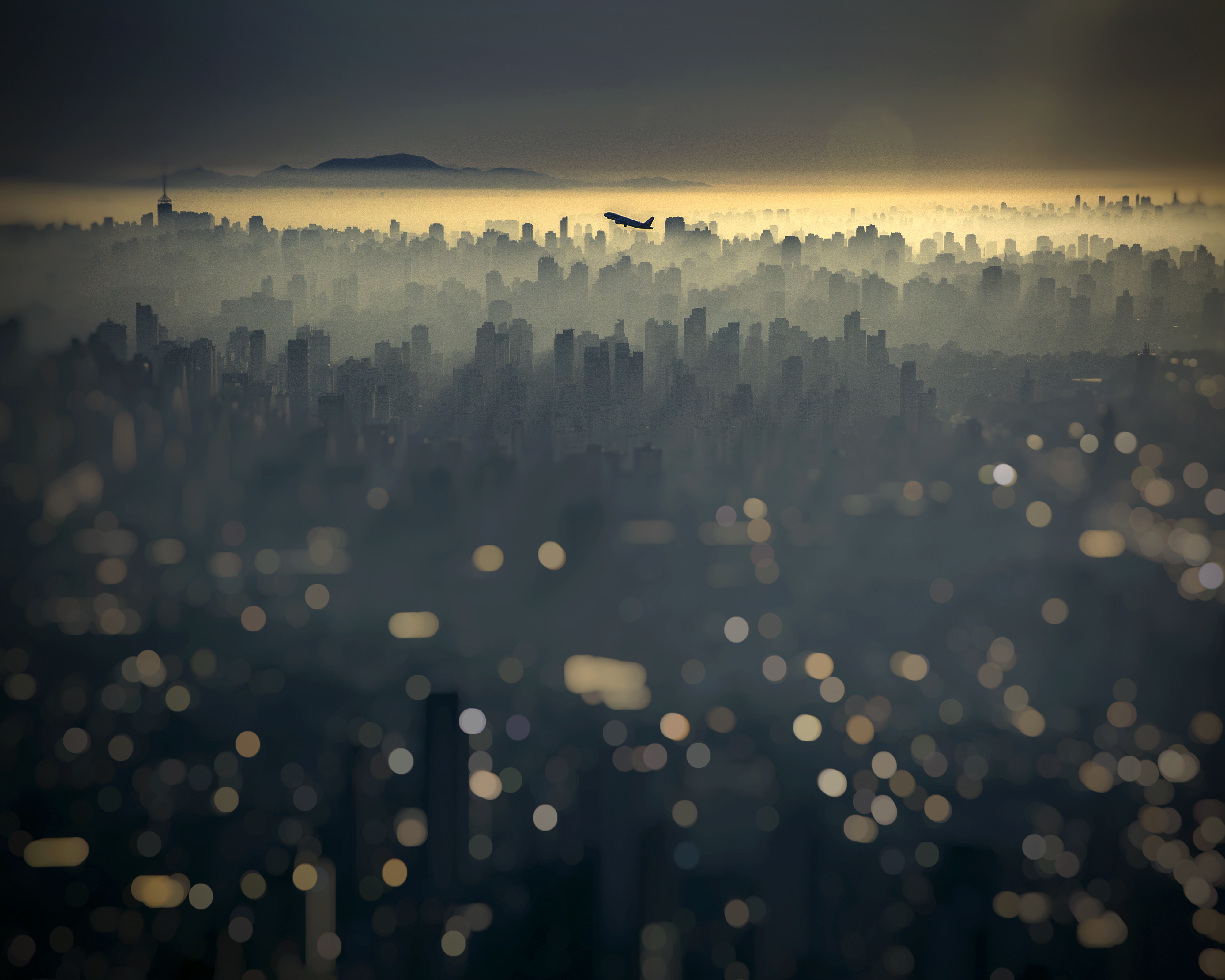 O avião decolando em São Paulo (SP) é a foto favorita de Claudio Edinger